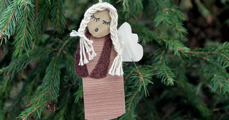 Comment choisir un arbre décoratif qui tient toute l'année ?